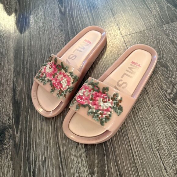 Melissa Flower Cross Stitch Slides - Picture 3 of 6